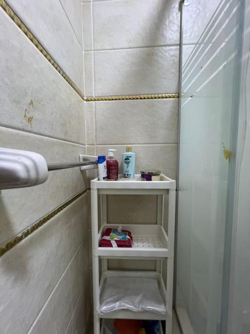 Spacious With Antique Furnishings & Views Cairo