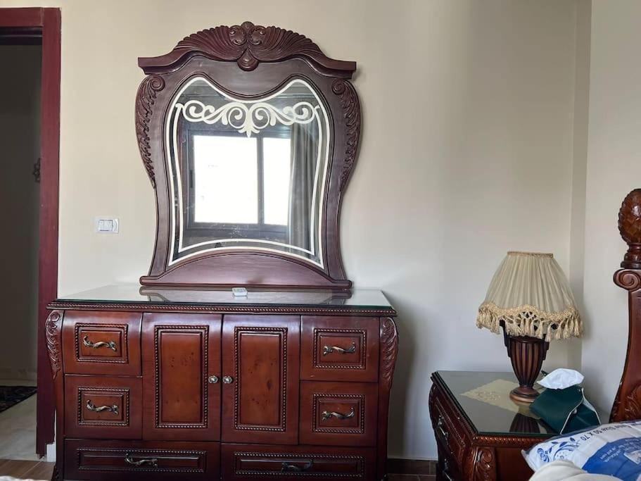 Spacious With Antique Furnishings & Views Apartment