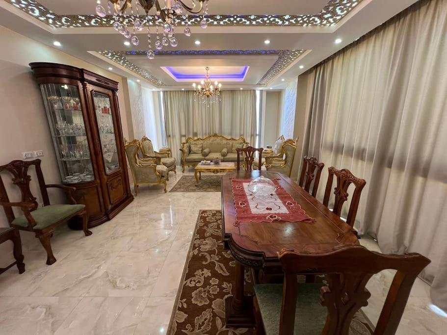 Spacious With Antique Furnishings & Views Apartment